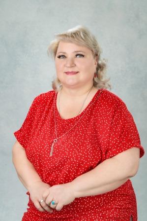 Теплякова Марина Владиславовна.